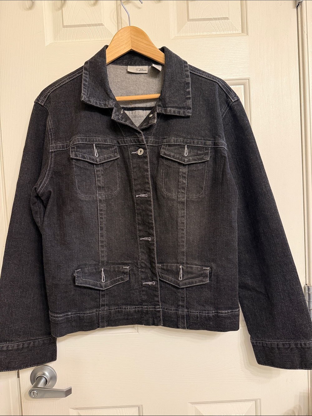 Classic Black Denim Jacket - Women